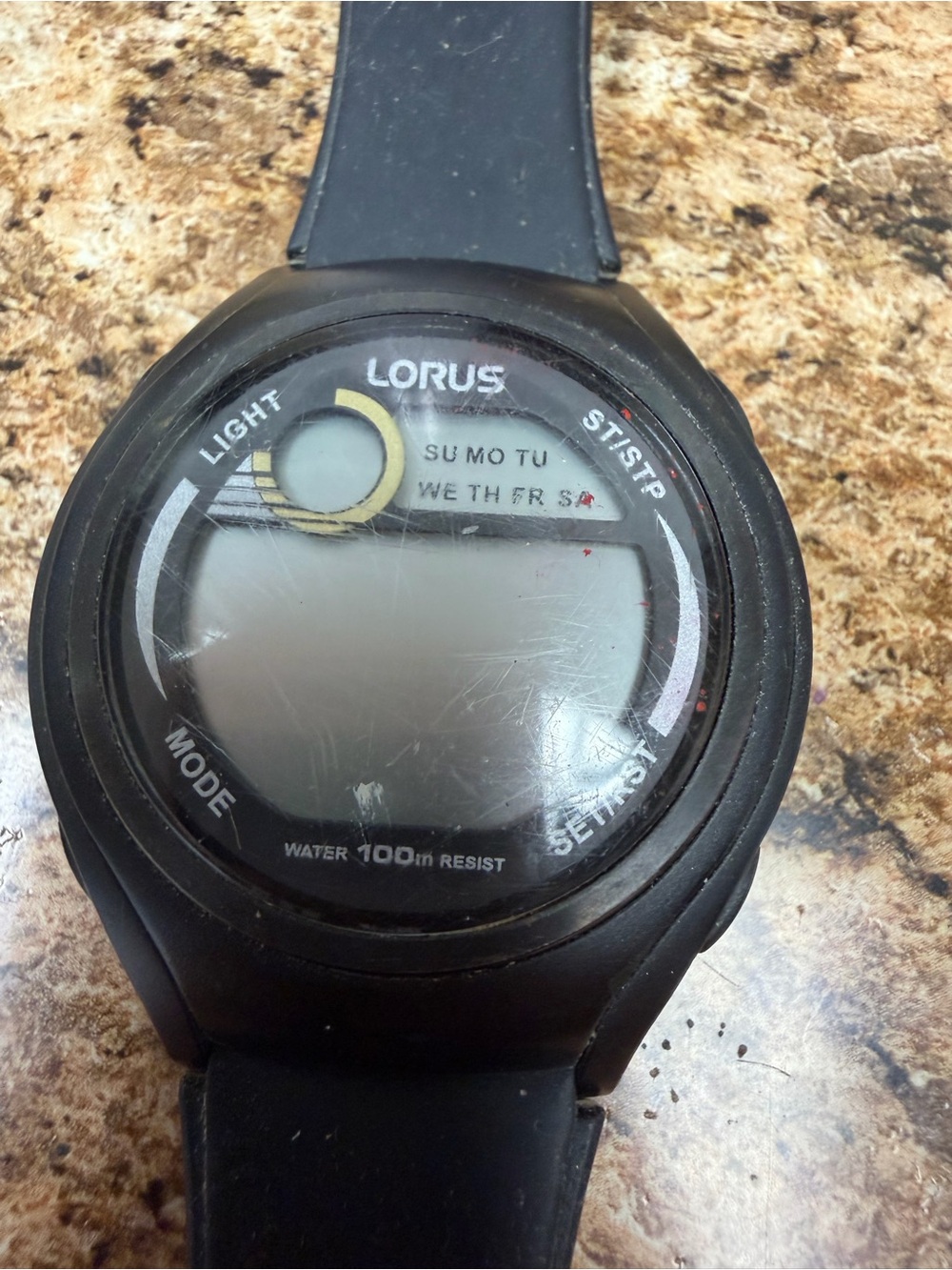 Lorus Z009-X019 Digital Sports Watch 100M Black Alarm Chronograph Retro